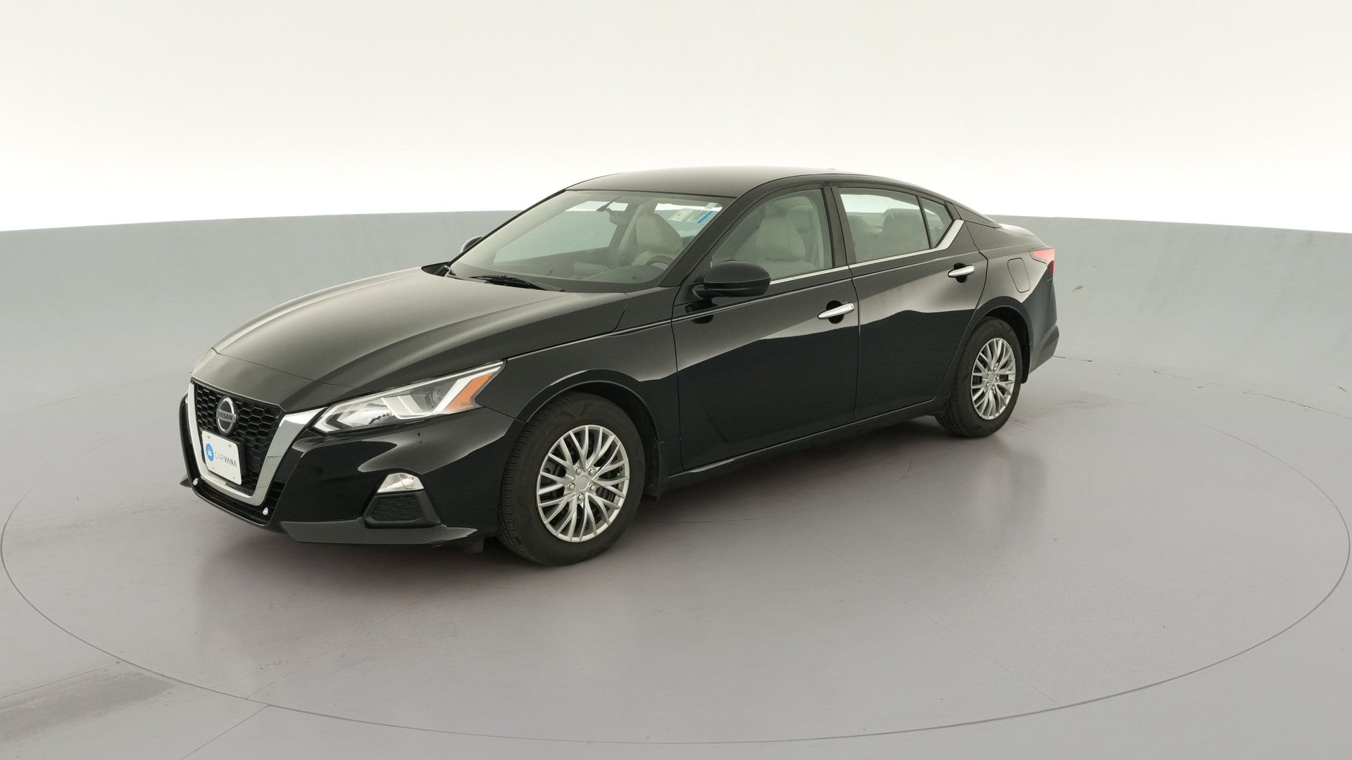 2019 Nissan Altima vehicle photo