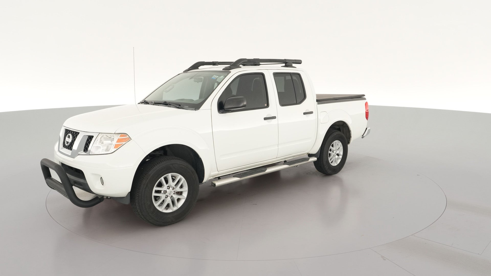 2016 Nissan Frontier Crew Cab vehicle photo