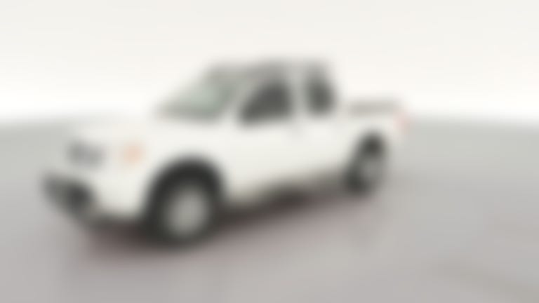 2016 Nissan Frontier Crew Cab vehicle photo
