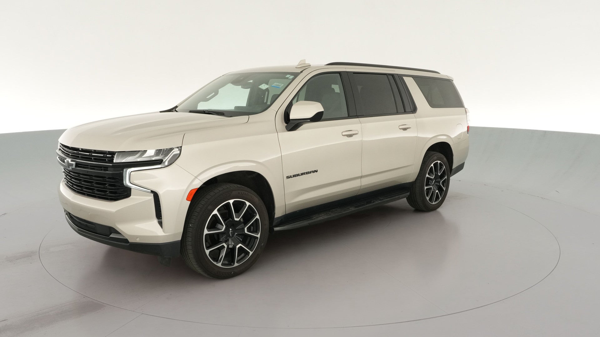 2024 Chevrolet Suburban vehicle photo
