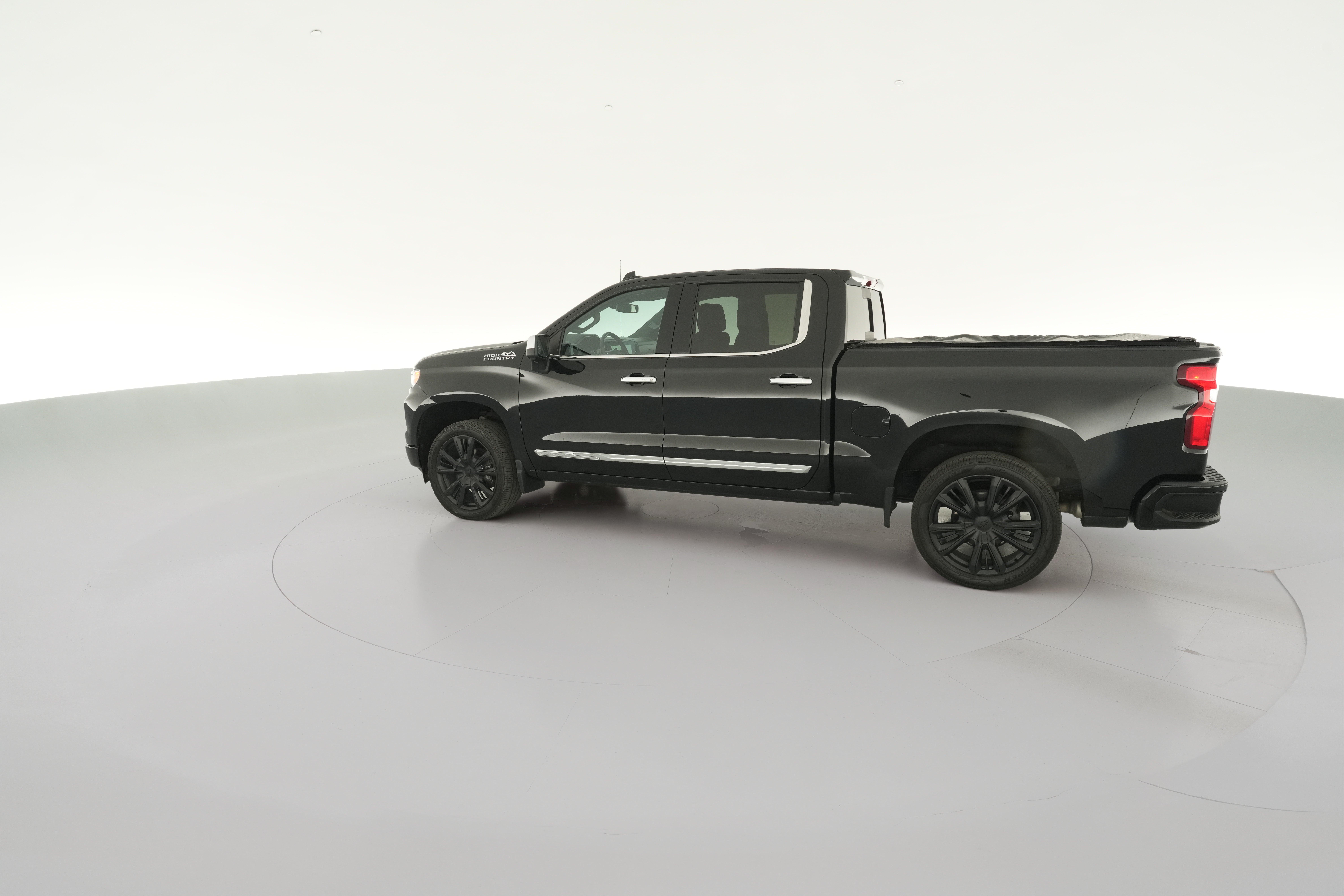 2023 Chevrolet Silverado 1500 High Country - Photo 30