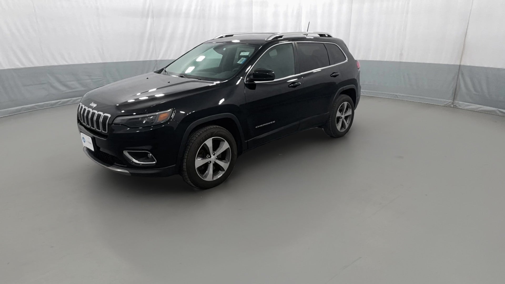 2020 Jeep Cherokee vehicle photo