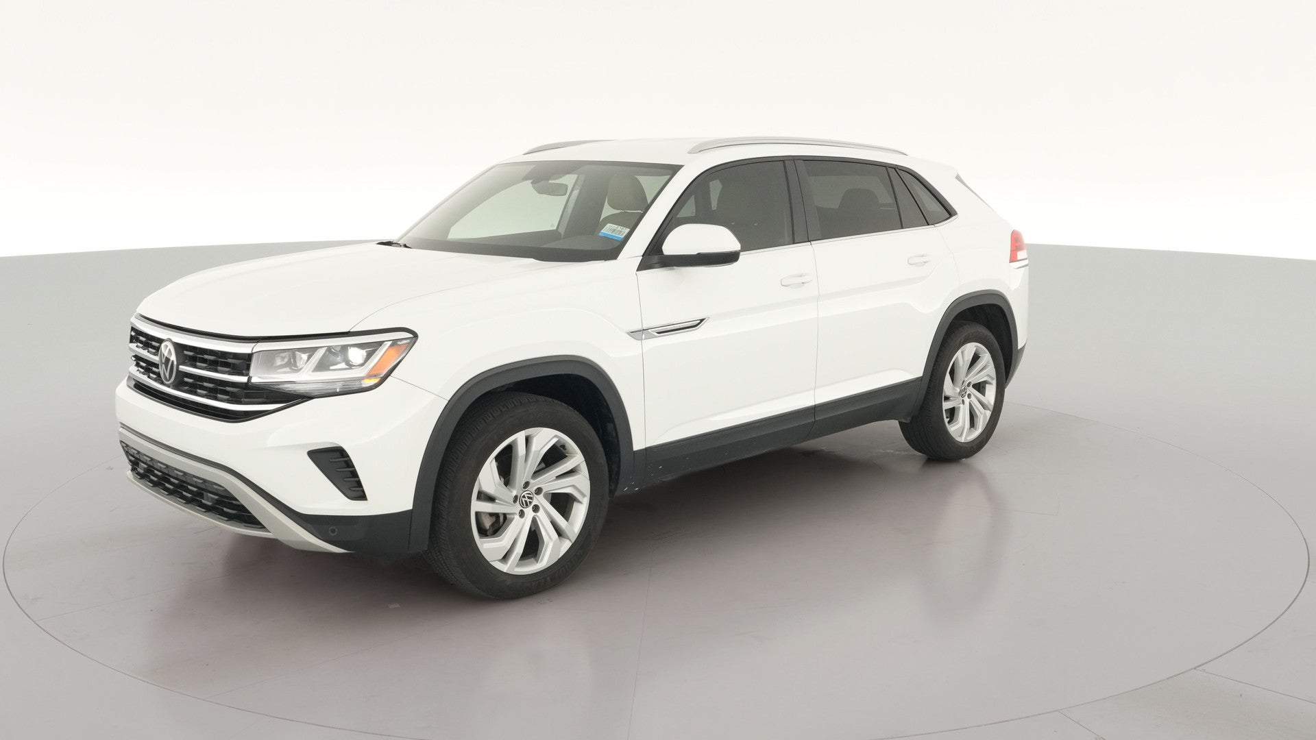 2020 Volkswagen Atlas Cross Sport vehicle photo