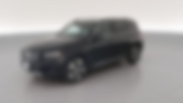 2025 Mercedes-Benz GLB vehicle photo