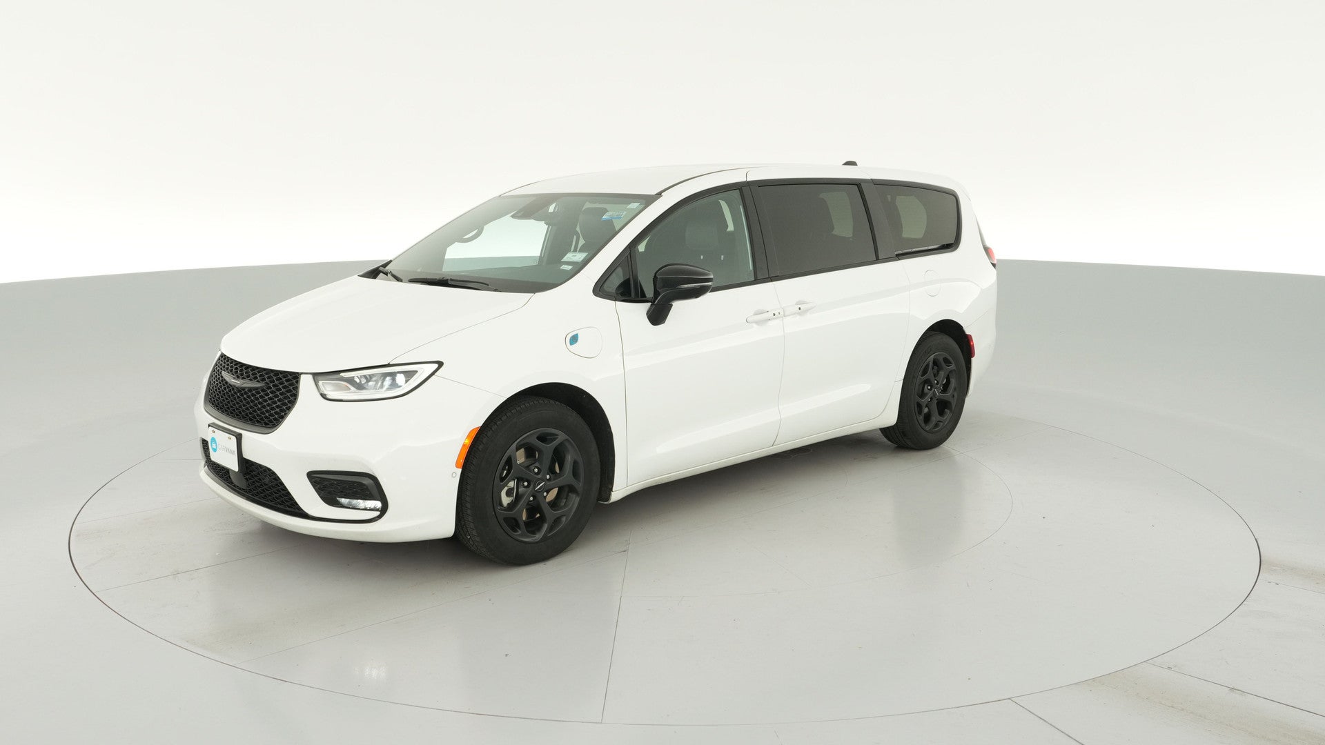 2024 Chrysler Pacifica Hybrid vehicle photo