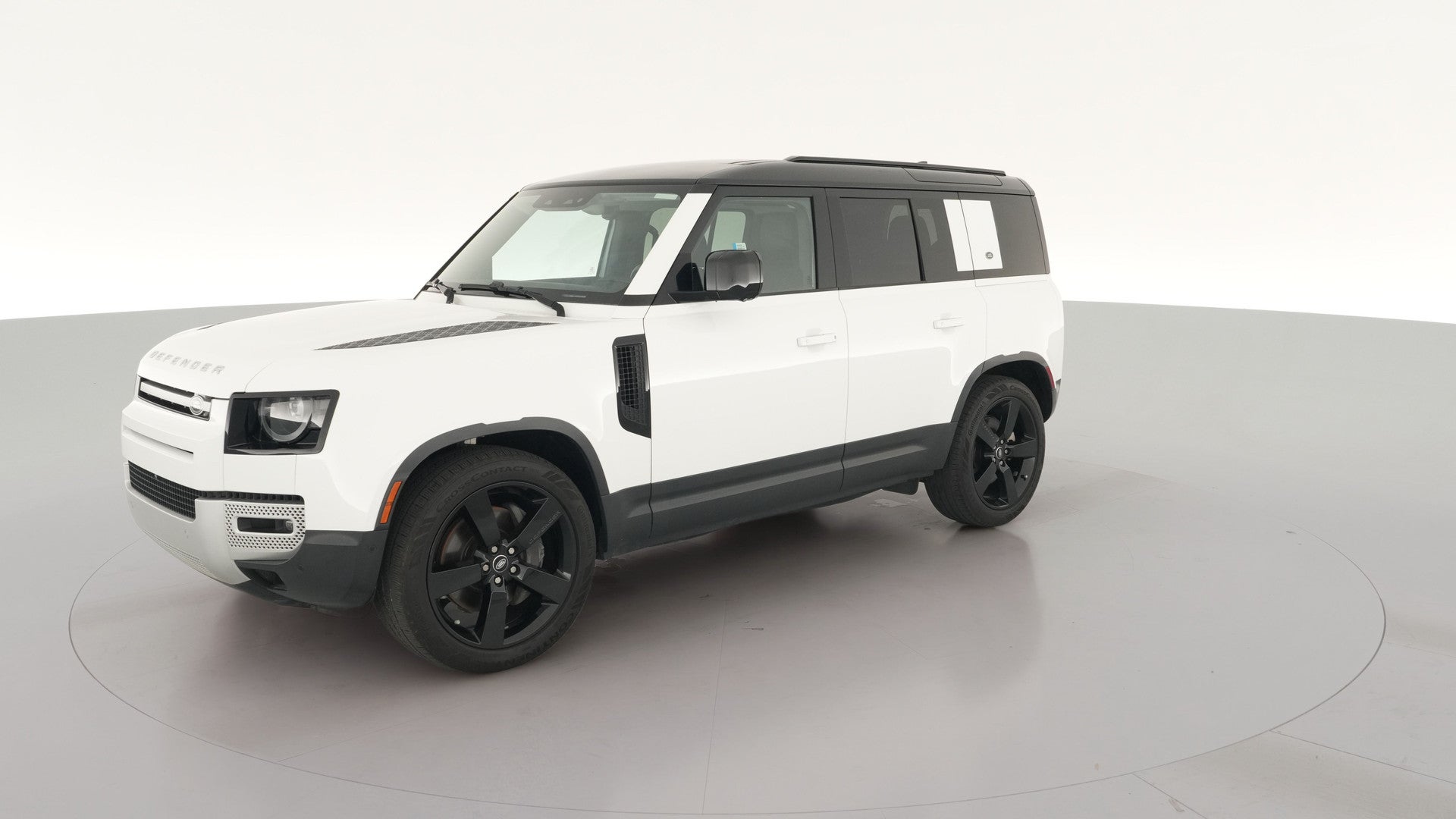 2024 Land Rover Defender 110 vehicle photo