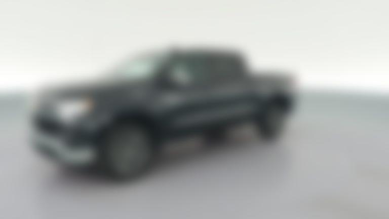 2023 Chevrolet Silverado 1500 Crew Cab vehicle photo