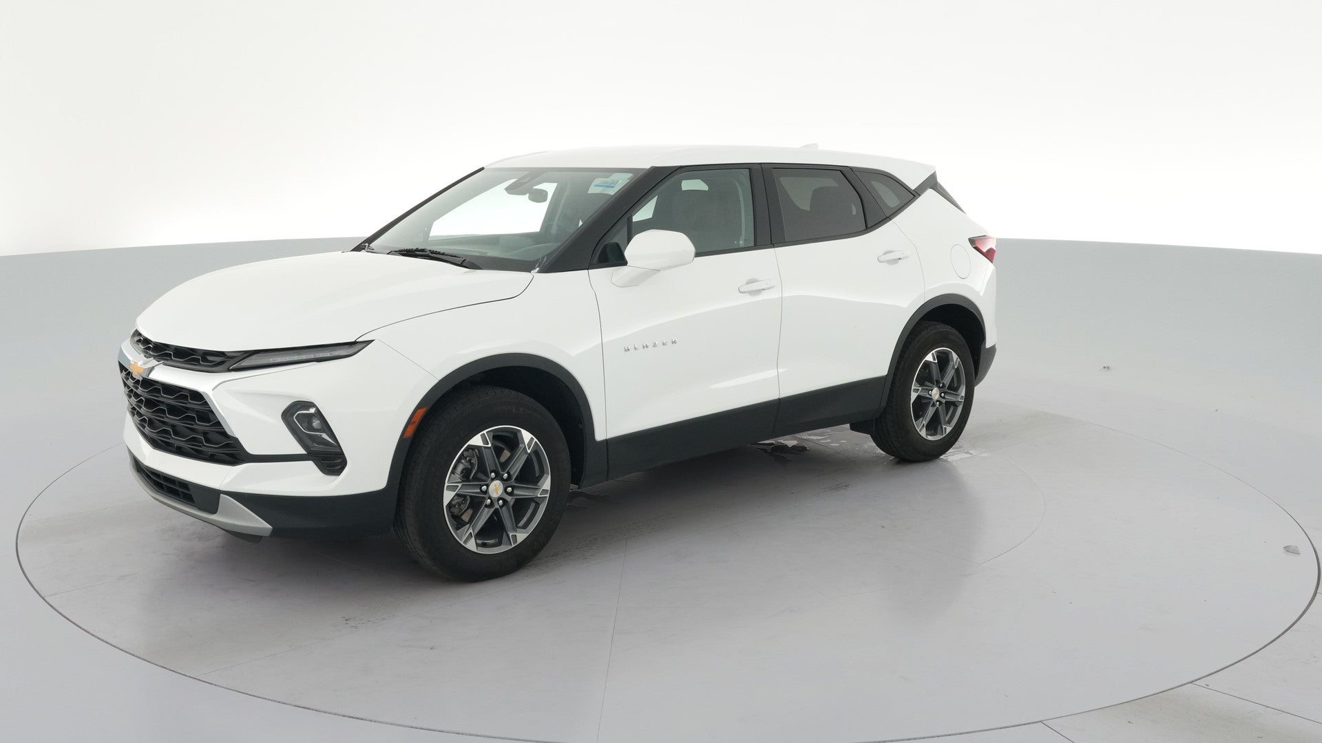 2025 Chevrolet Blazer vehicle photo