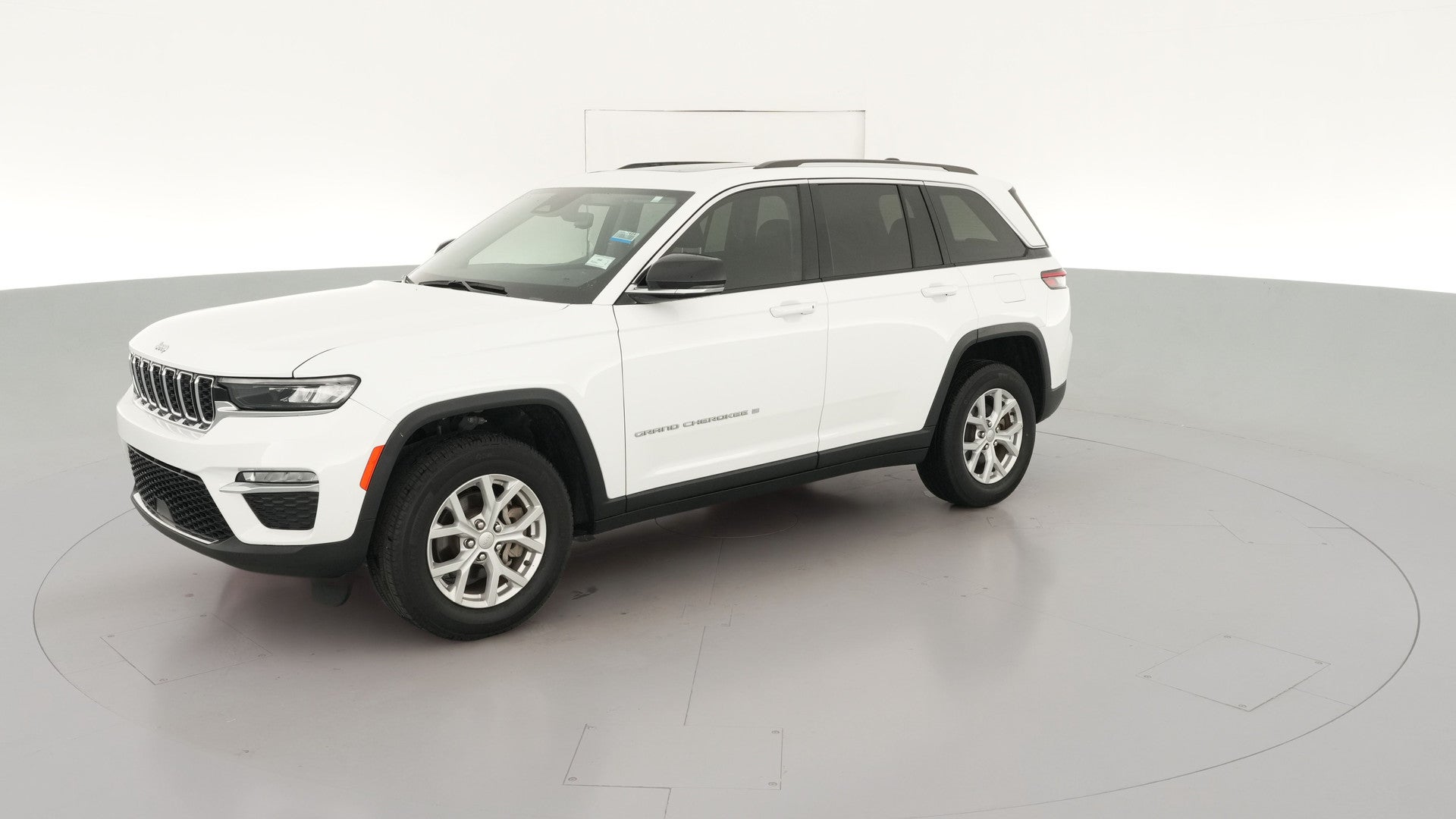2023 Jeep Grand Cherokee vehicle photo