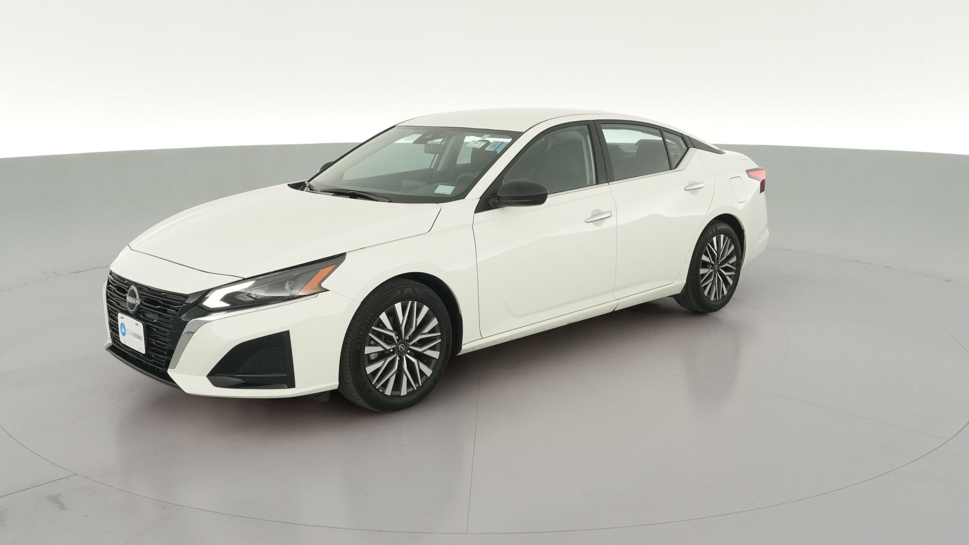 2025 Nissan Altima vehicle photo