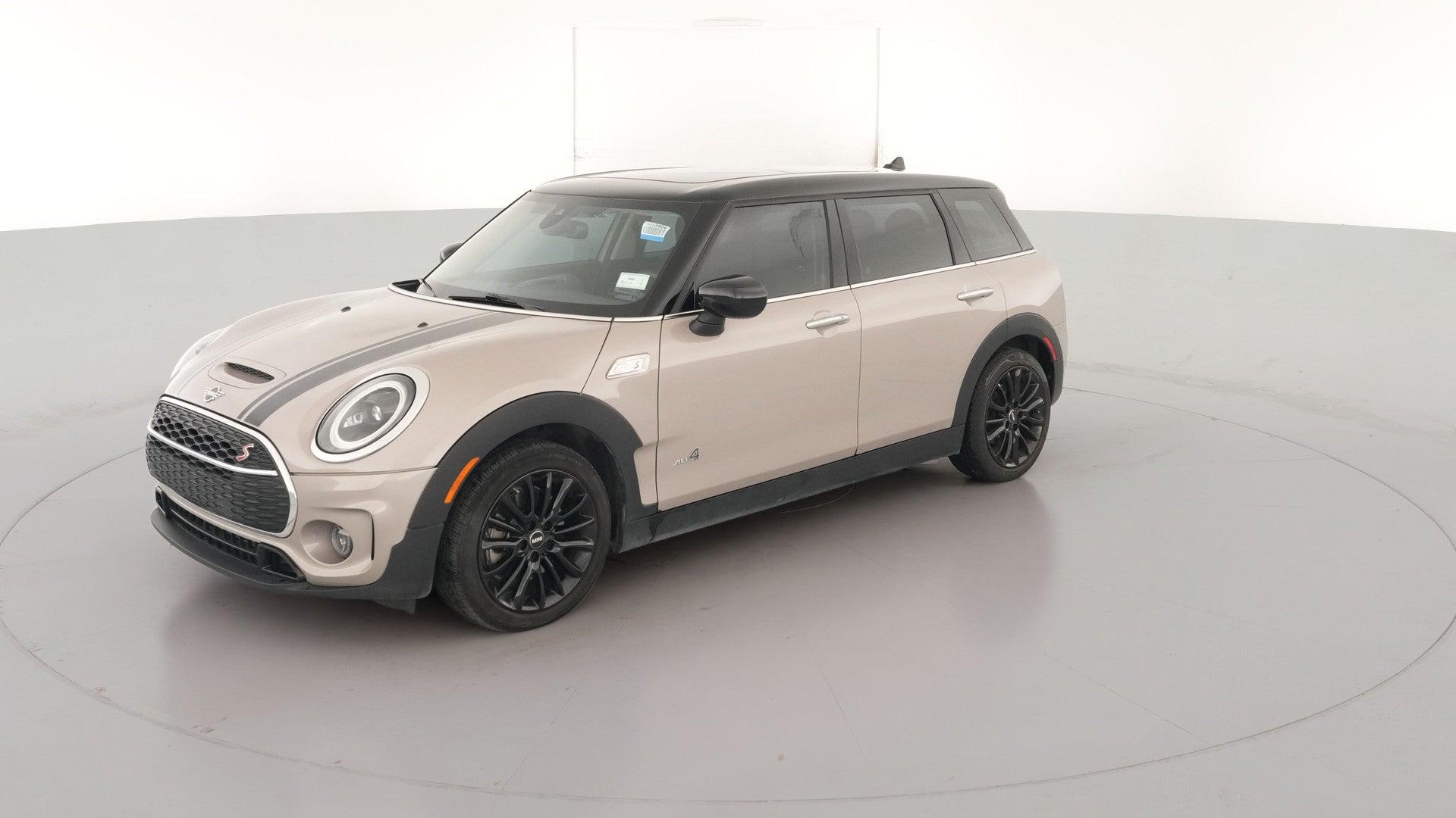 2024 MINI Clubman vehicle photo