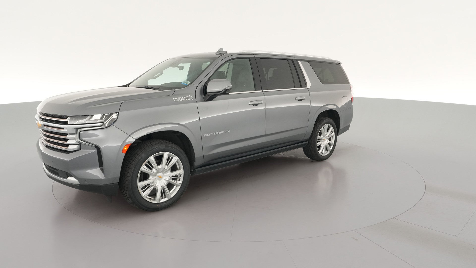 2021 Chevrolet Suburban vehicle photo