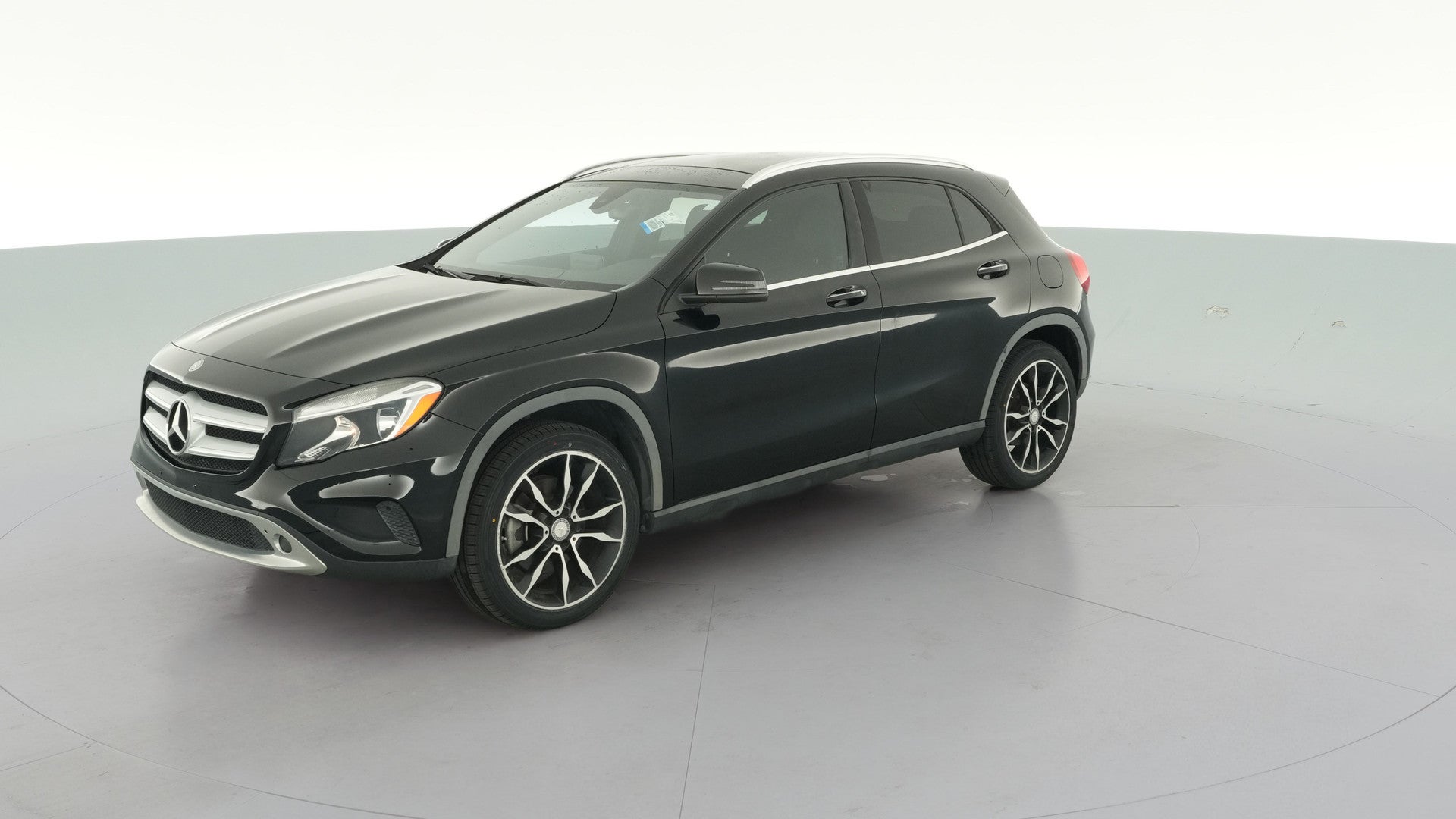 2017 Mercedes-Benz GLA vehicle photo