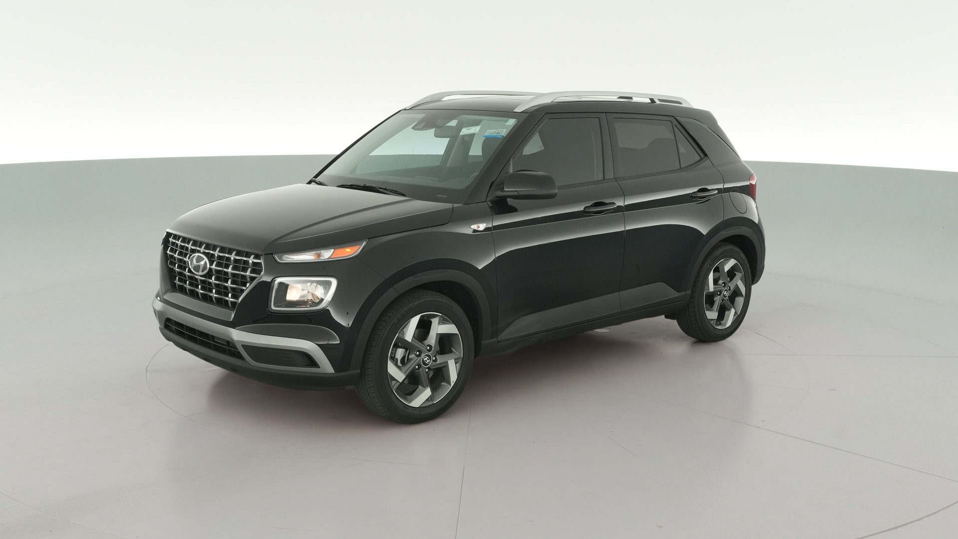 2022 Hyundai Venue vehicle photo