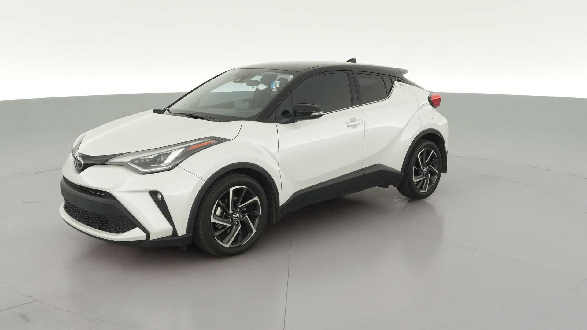 2022 Toyota C-HR vehicle photo