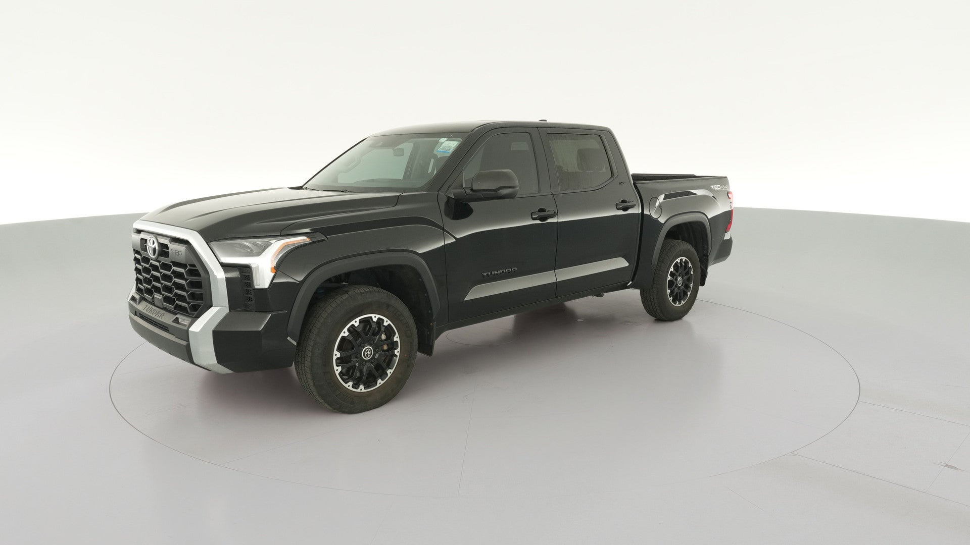 2023 Toyota Tundra CrewMax vehicle photo