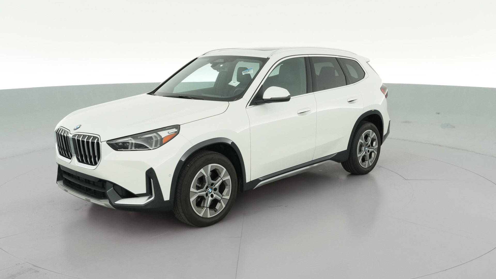2026 BMW X1 vehicle photo