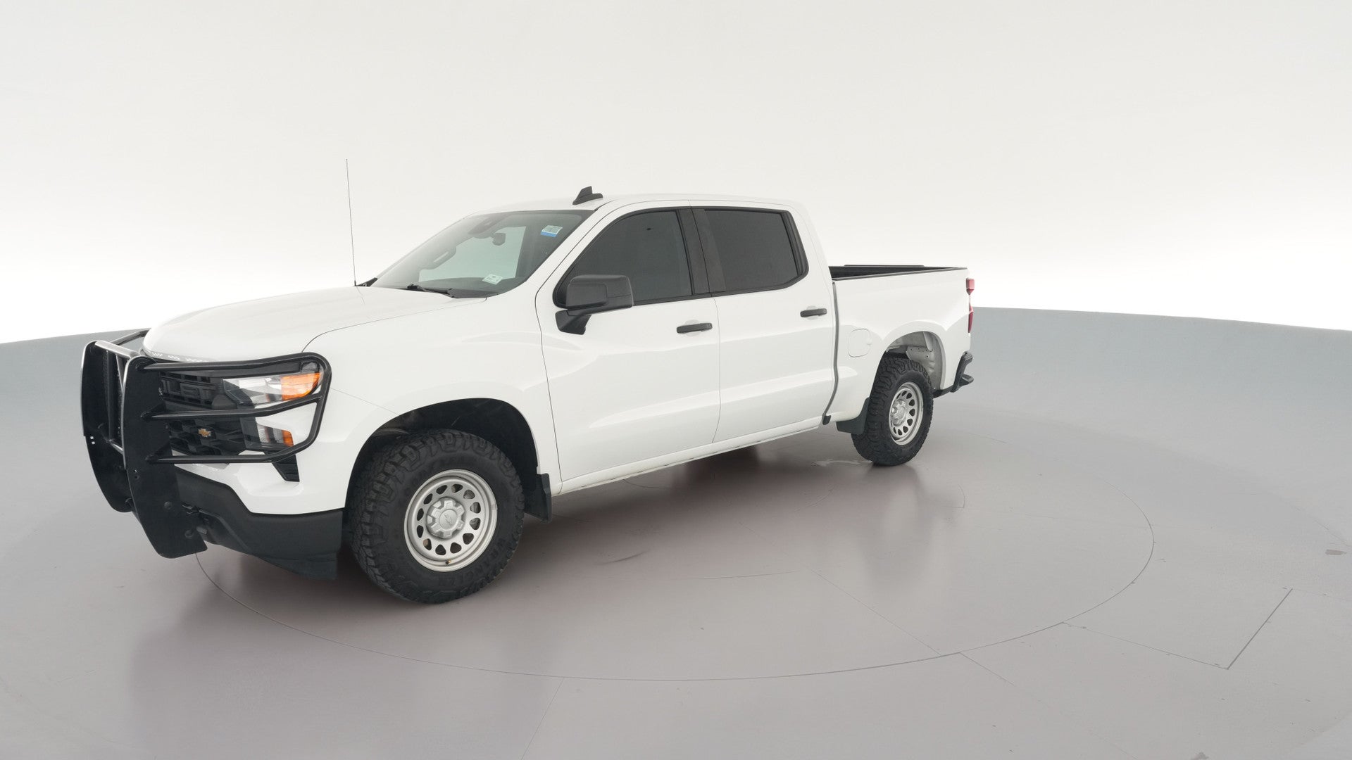 2024 Chevrolet Silverado 1500 Crew Cab vehicle photo