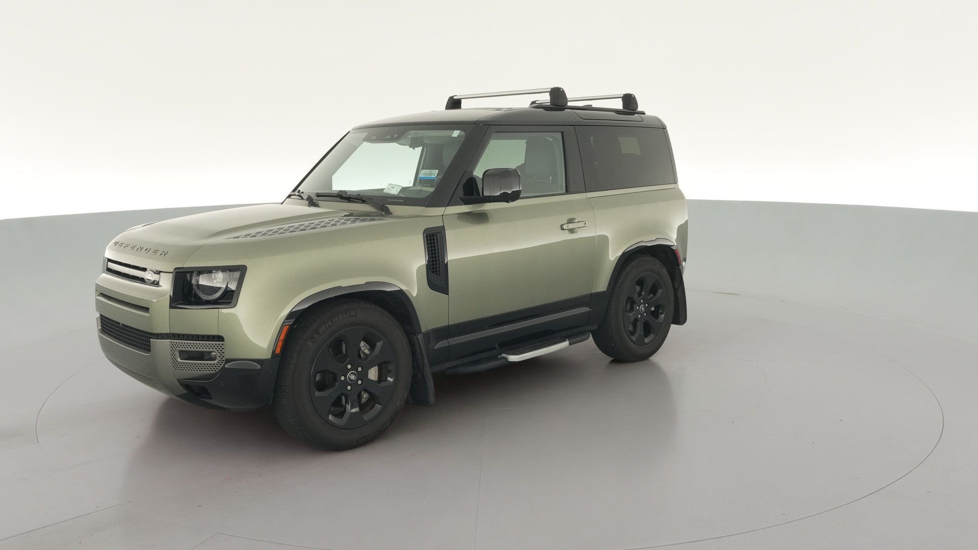 2024 Land Rover Defender 90 vehicle photo