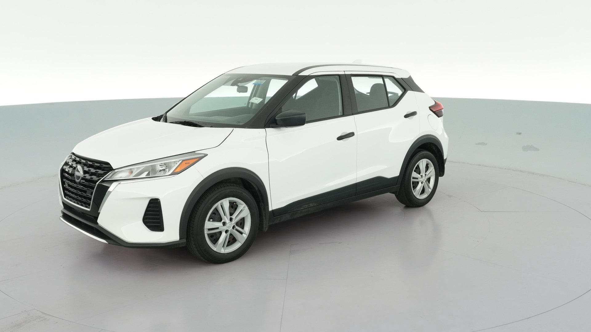 2024 Nissan Kicks vehicle photo