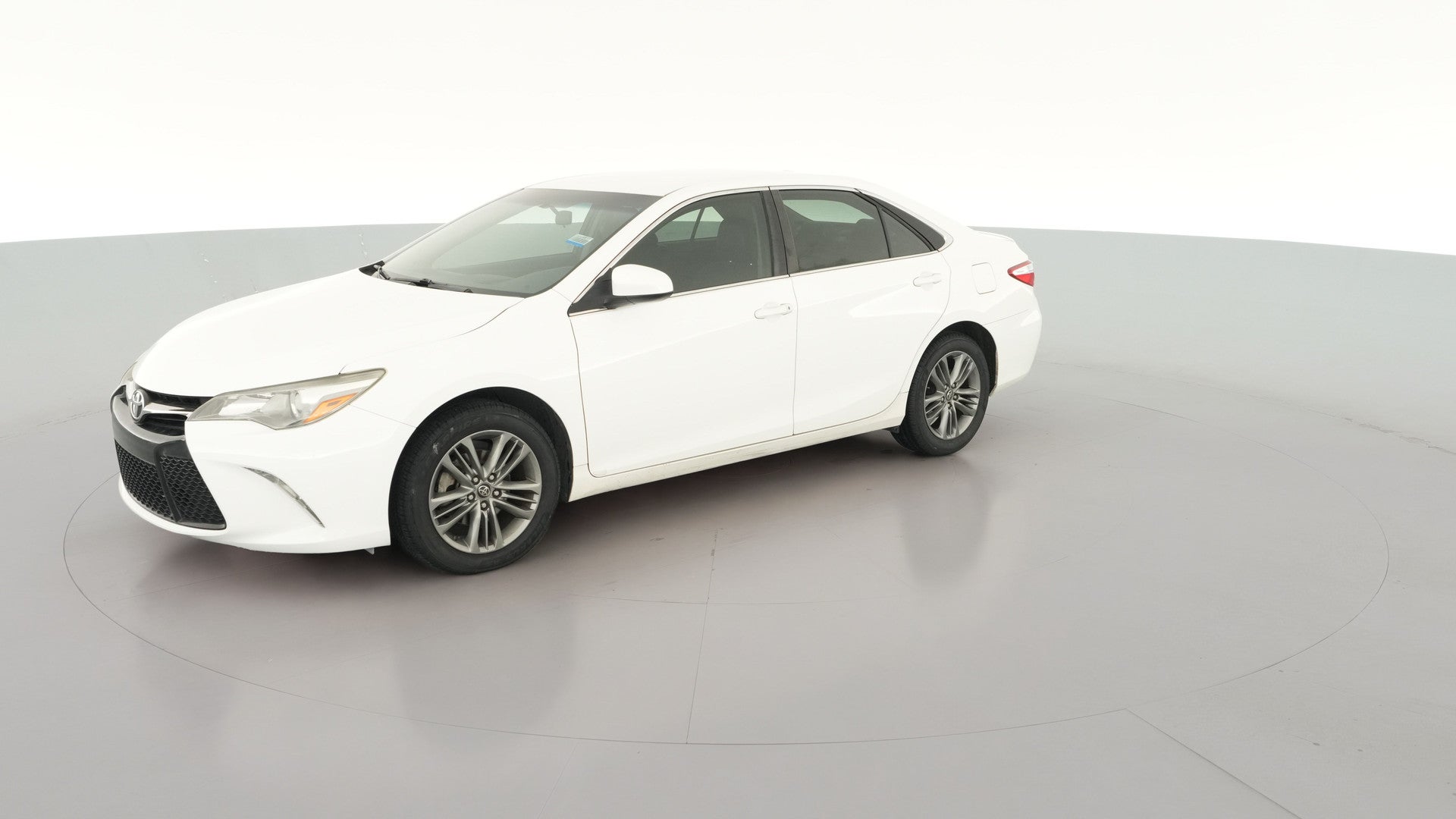 2017 Toyota Camry vehicle photo