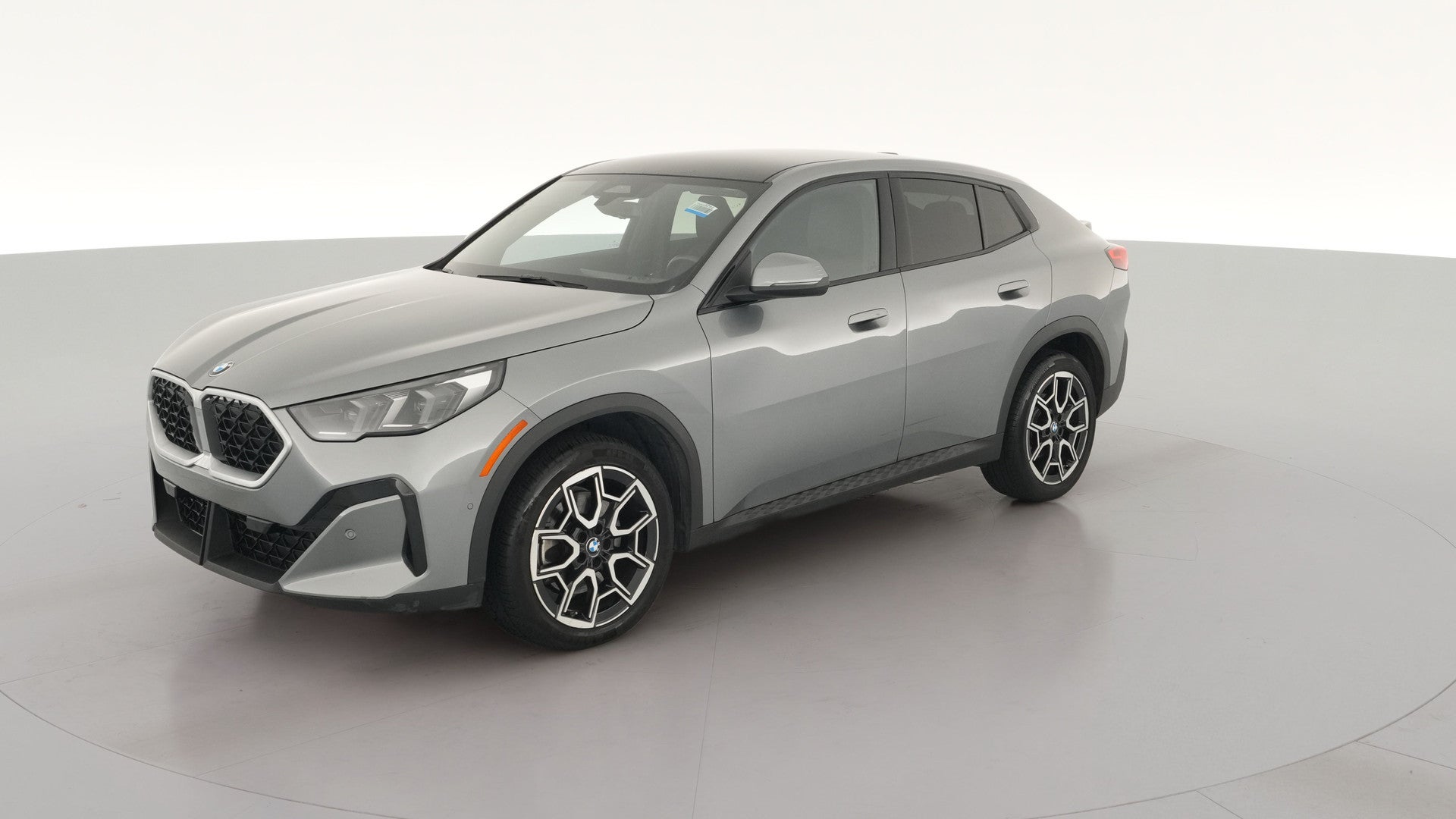 2025 BMW X2 vehicle photo
