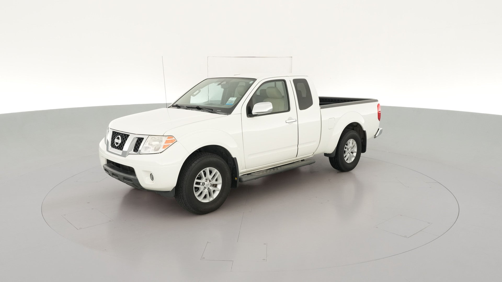 2017 Nissan Frontier King Cab vehicle photo