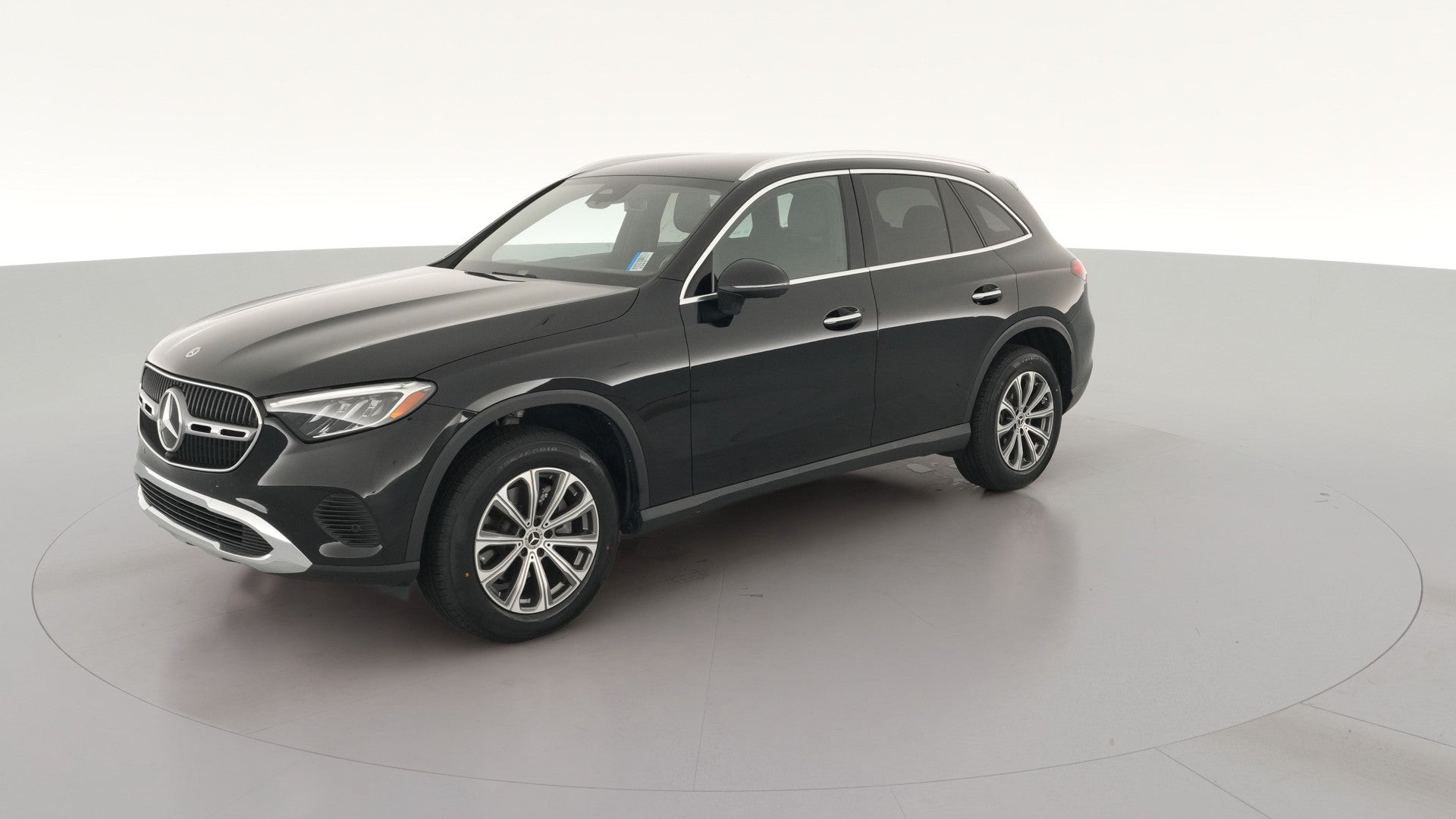 2024 Mercedes-Benz GLC vehicle photo