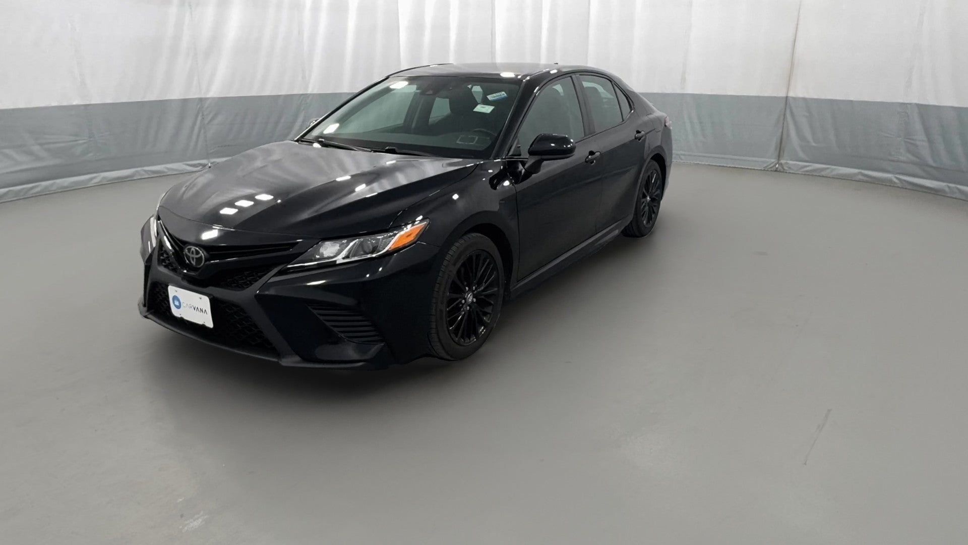 2020 Toyota Camry vehicle photo
