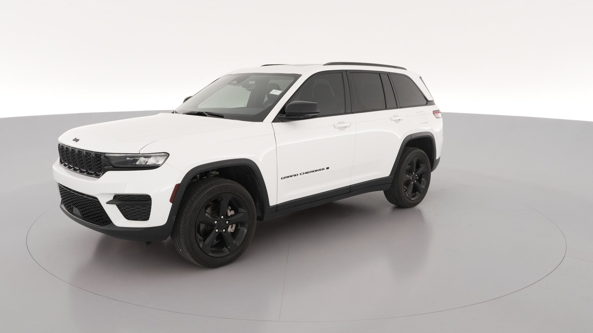 2024 Jeep Grand Cherokee vehicle photo