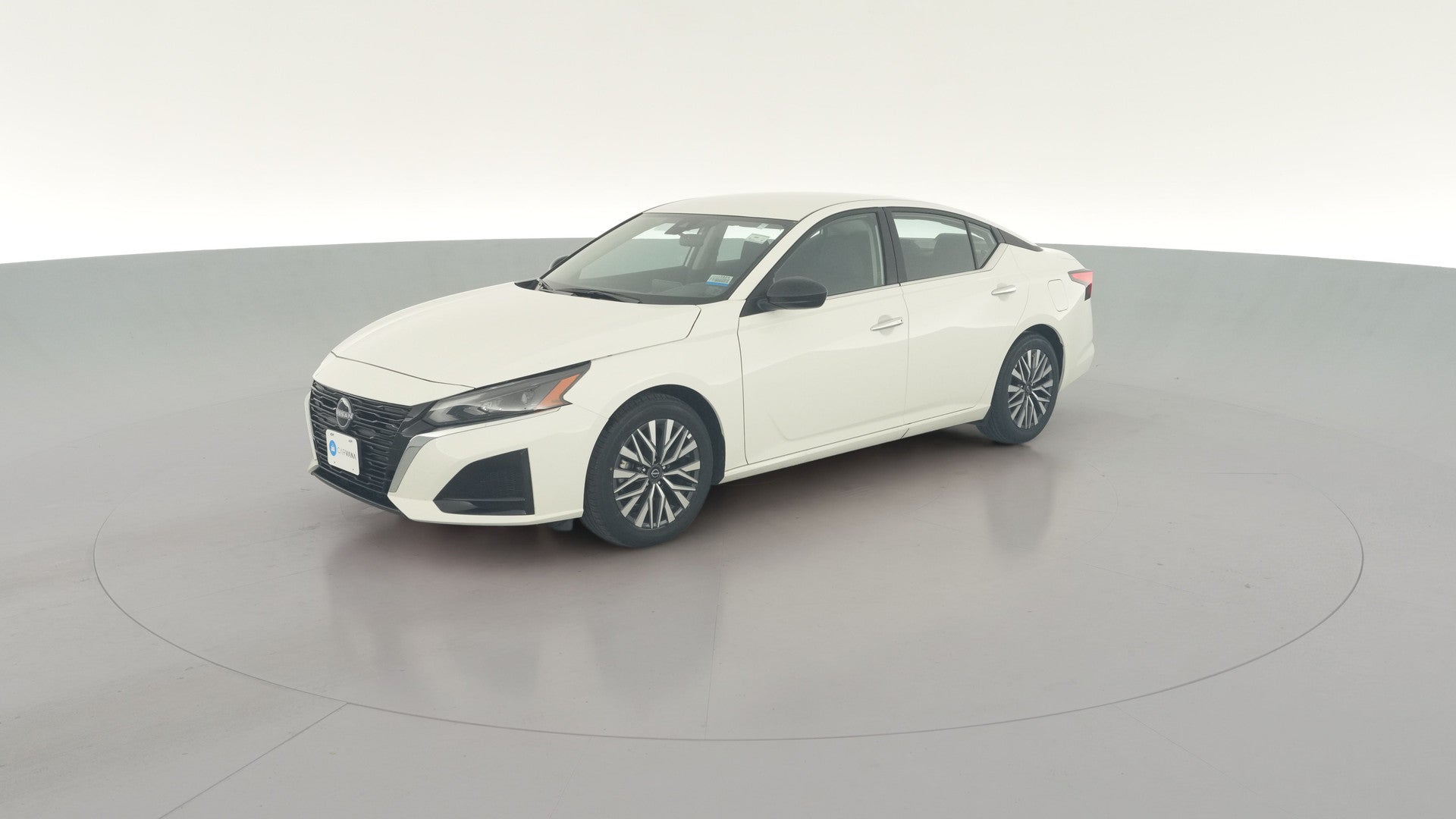 2025 Nissan Altima vehicle photo