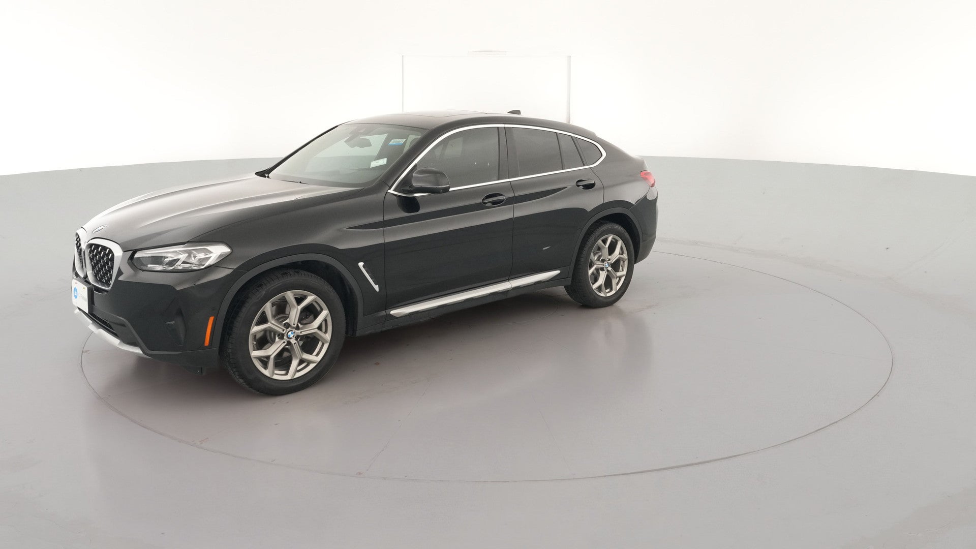 2024 BMW X4 vehicle photo