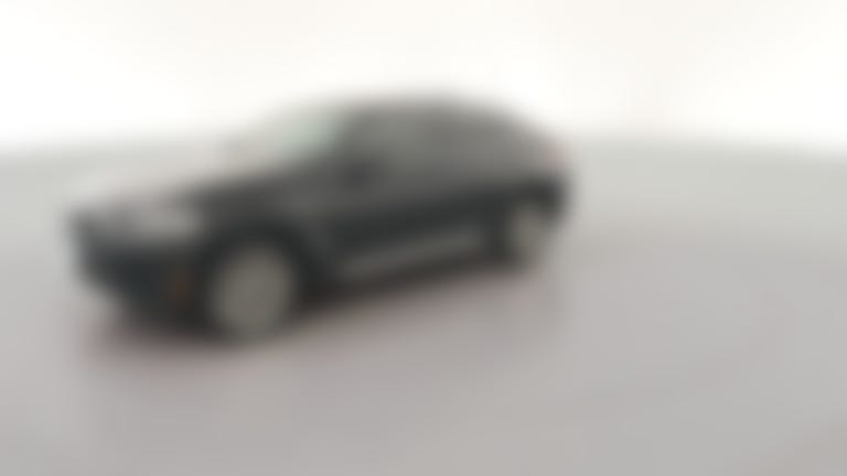 2024 BMW X4 vehicle photo