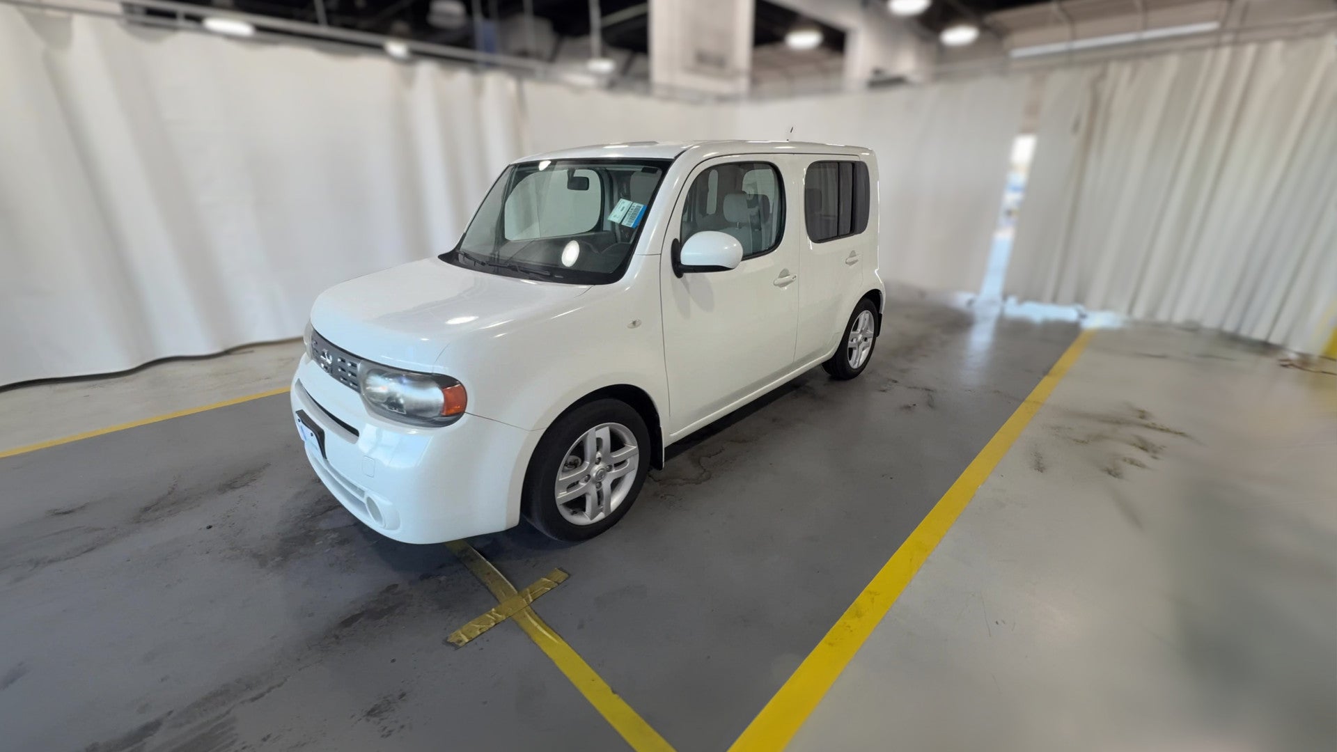 2013 Nissan cube vehicle photo