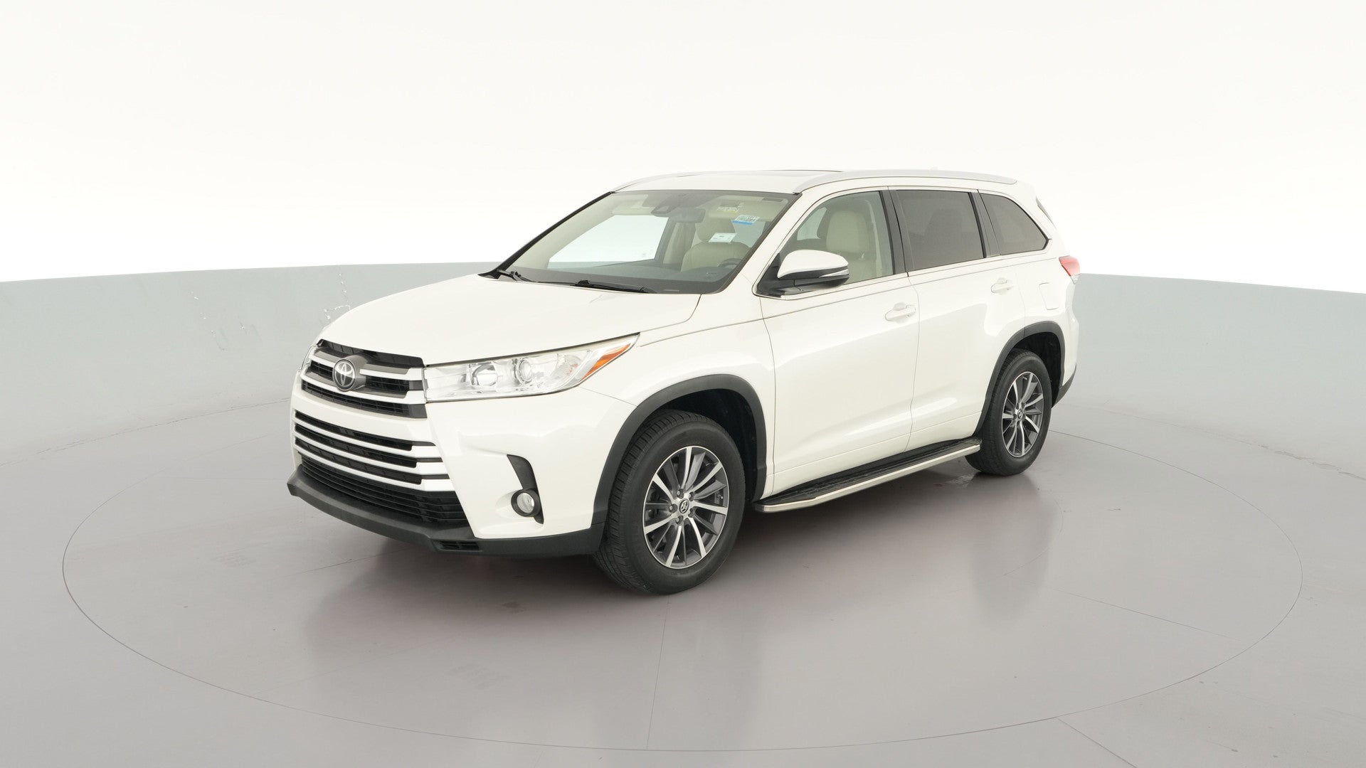2018 Toyota Highlander vehicle photo