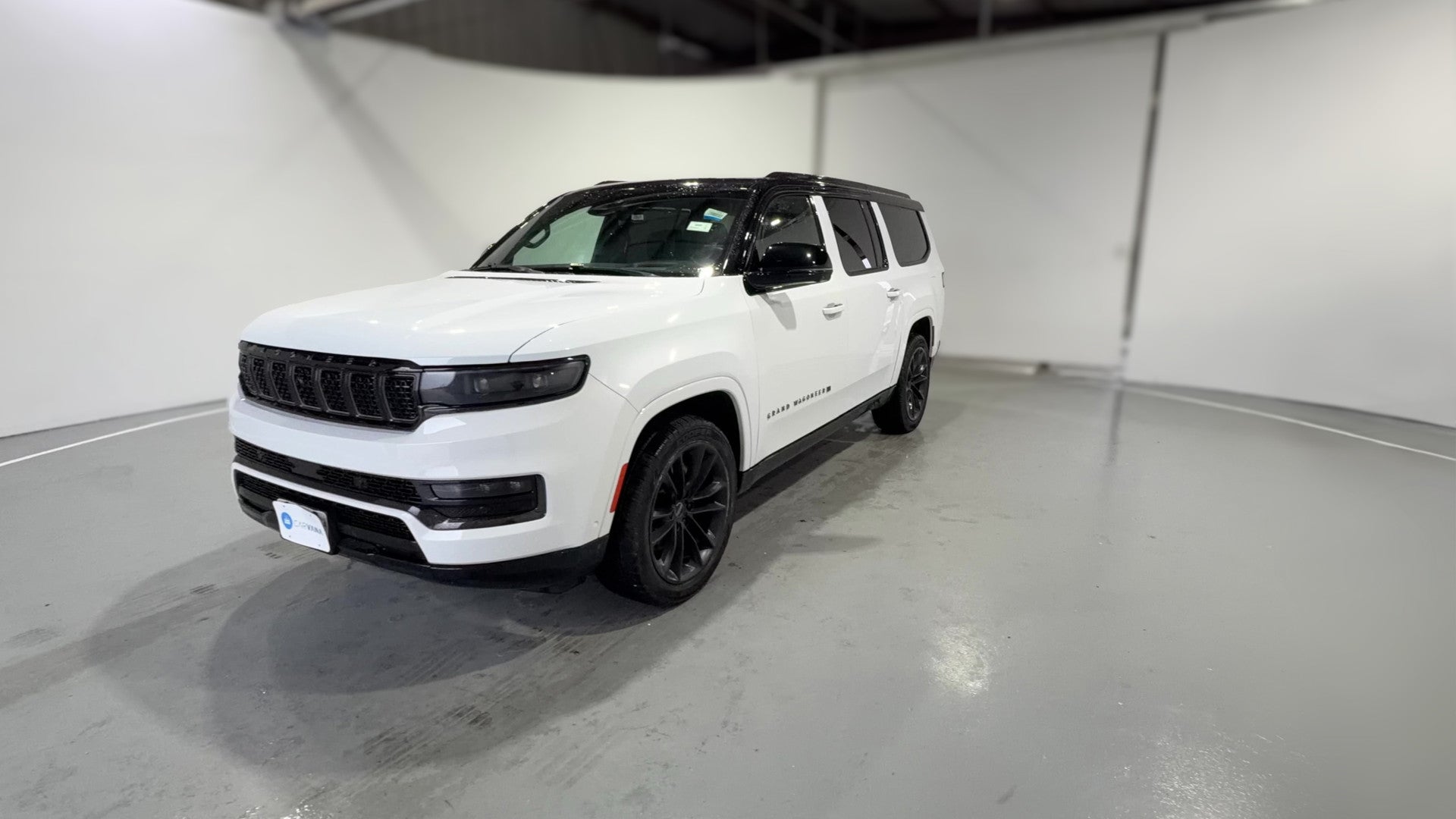 2024 Jeep Grand Wagoneer L vehicle photo