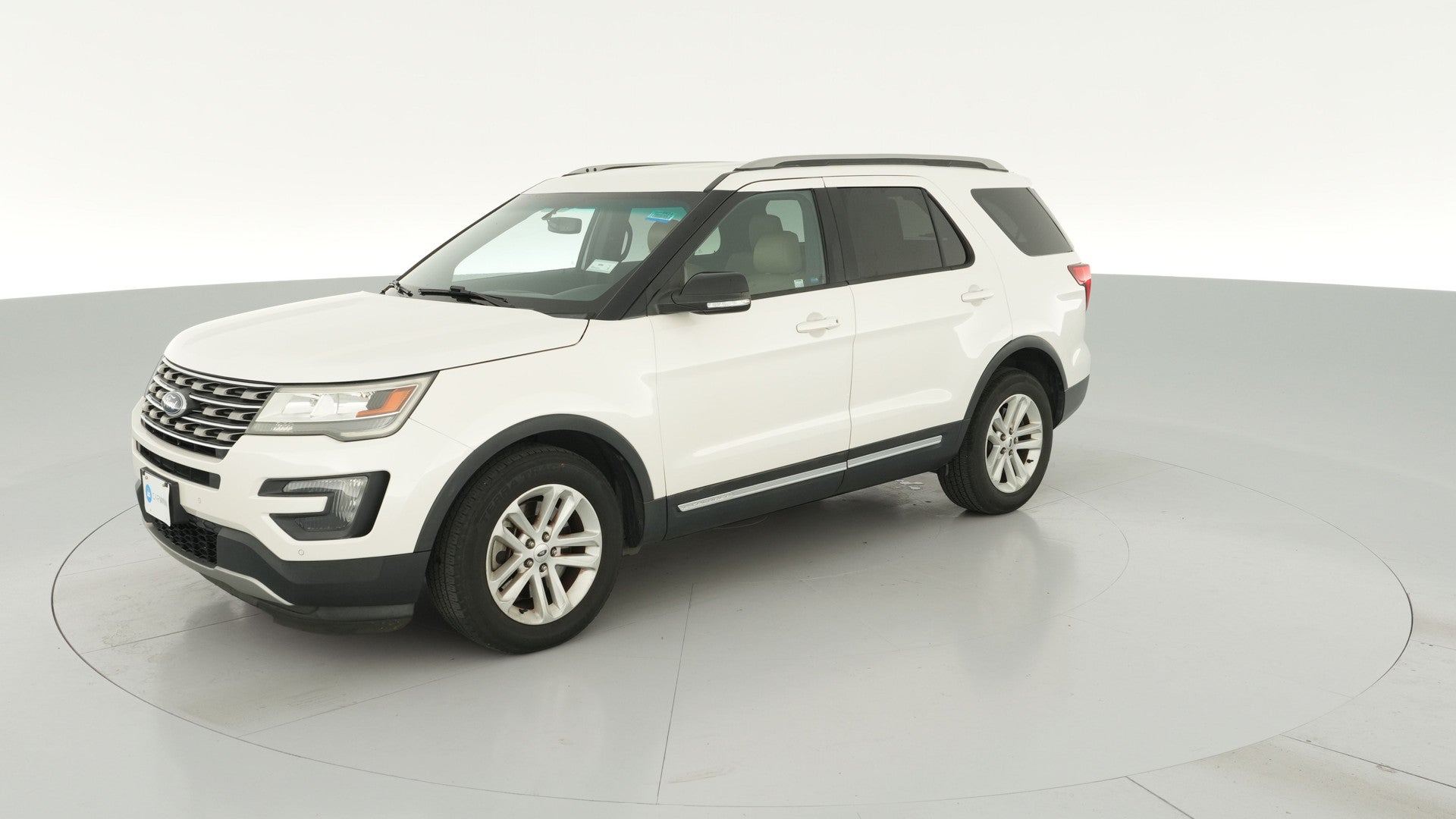 2016 Ford Explorer vehicle photo