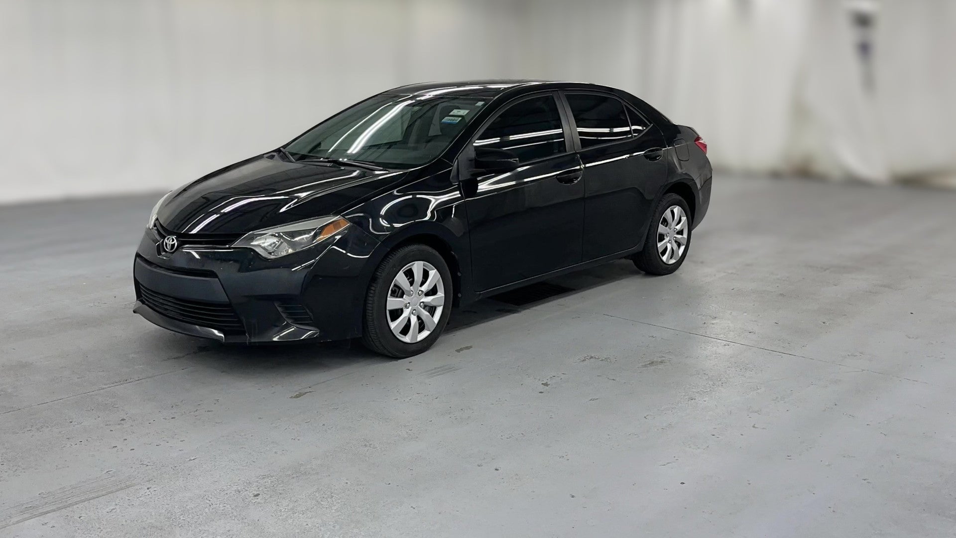 2014 Toyota Corolla vehicle photo