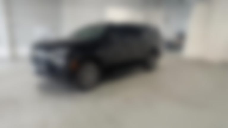 2025 Chevrolet Suburban vehicle photo