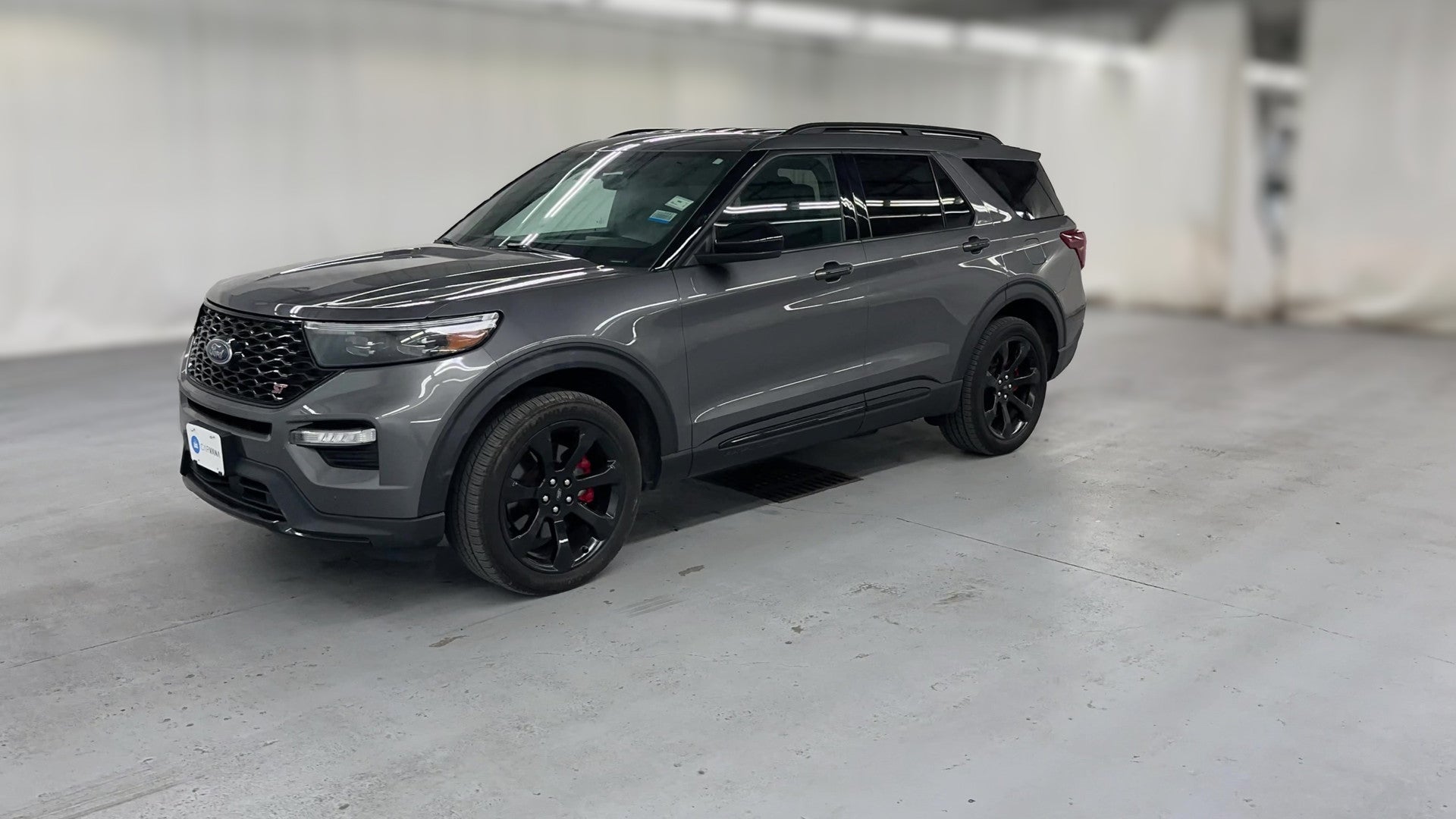 2023 Ford Explorer vehicle photo