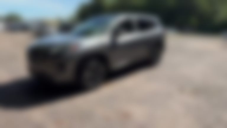 2025 Nissan Rogue vehicle photo