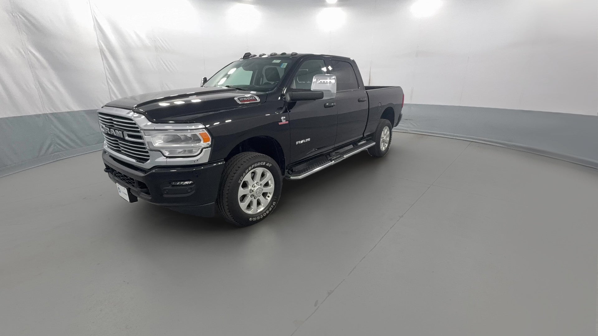 2023 Ram 2500 Crew Cab vehicle photo