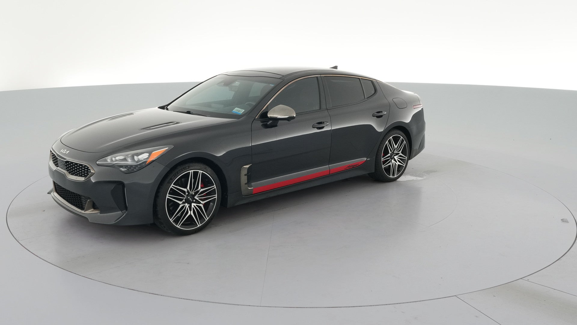 2022 Kia Stinger vehicle photo