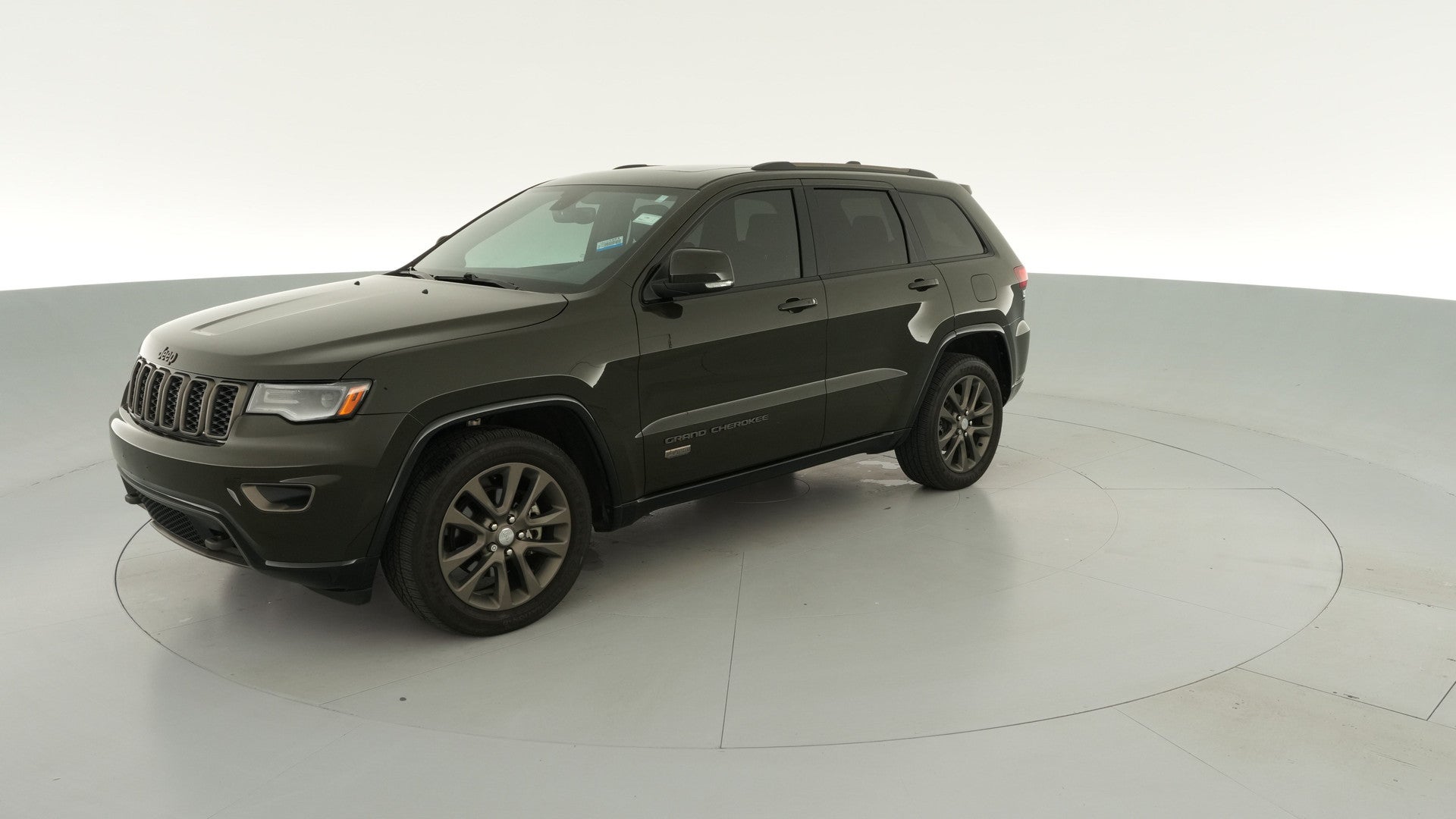 2017 Jeep Grand Cherokee vehicle photo