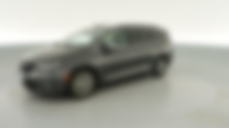 2023 Chrysler Pacifica vehicle photo