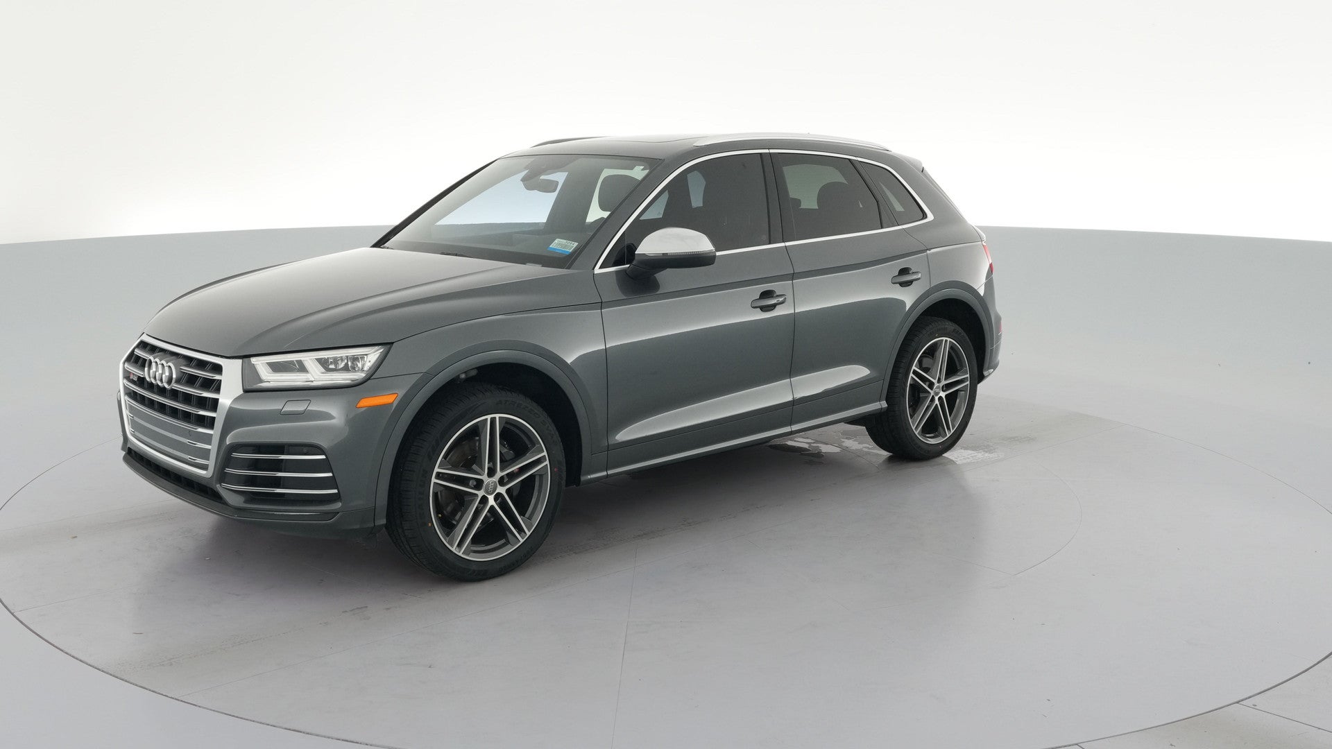 2020 Audi SQ5 vehicle photo