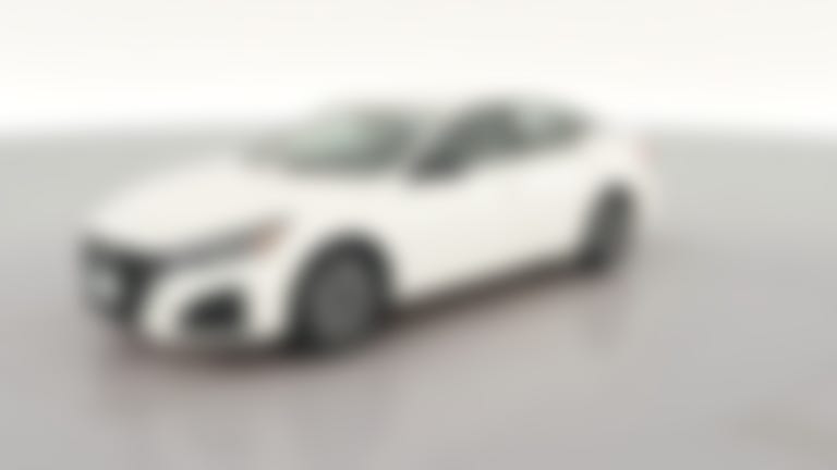 2025 Nissan Altima vehicle photo
