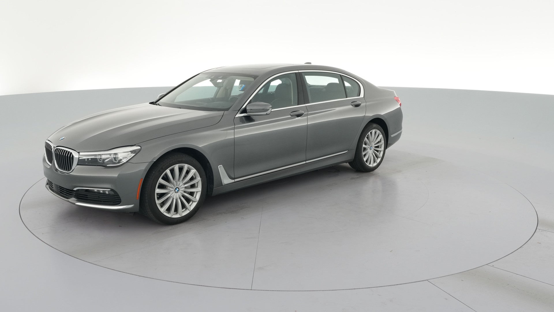 2018 BMW 7 Series vehicle photo