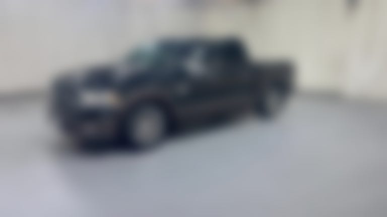 2017 Ram 1500 Crew Cab vehicle photo