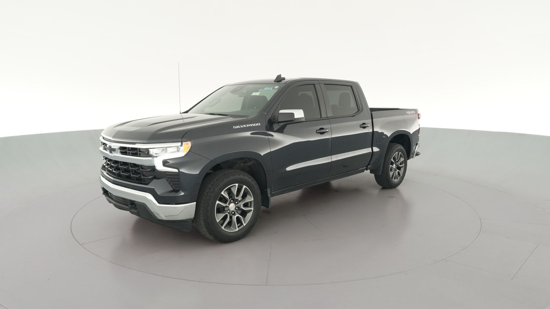 2024 Chevrolet Silverado 1500 Crew Cab vehicle photo